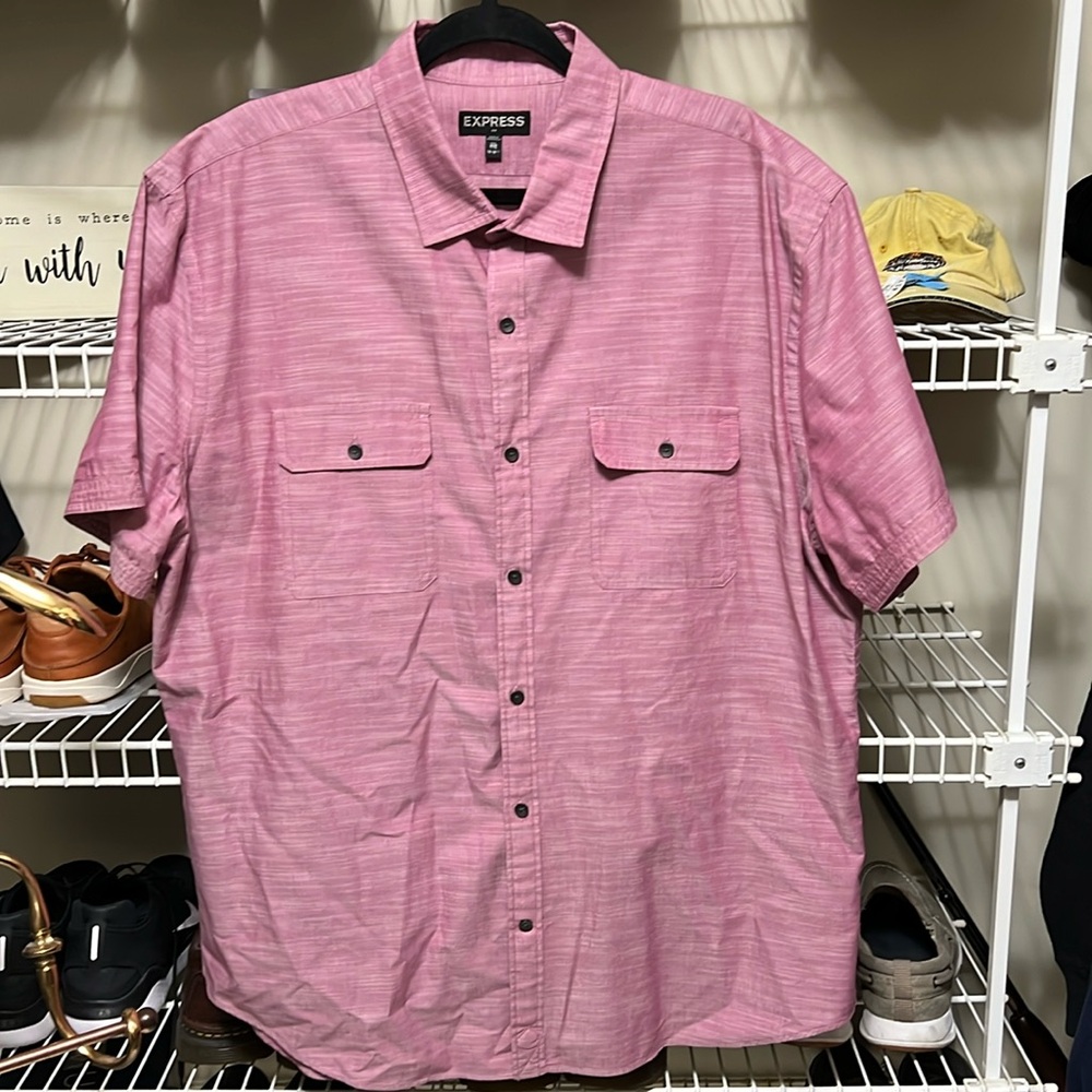 Men’s short sleeve button up shirt